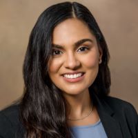 Meera Kapadia headshot